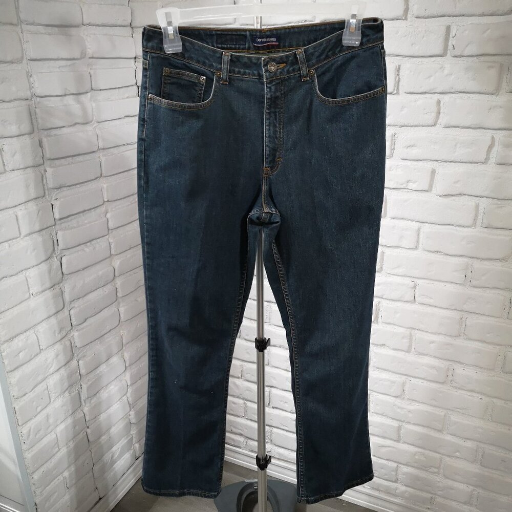 Denver Hayes Men's Size 32/30 Bootcut Medium Wash Blue Jeans